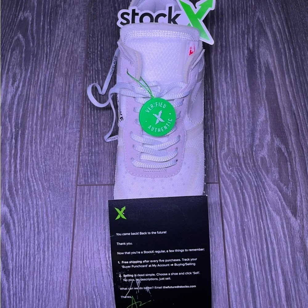 Off-White x Nike White Sneakers - Picture 3 of 3